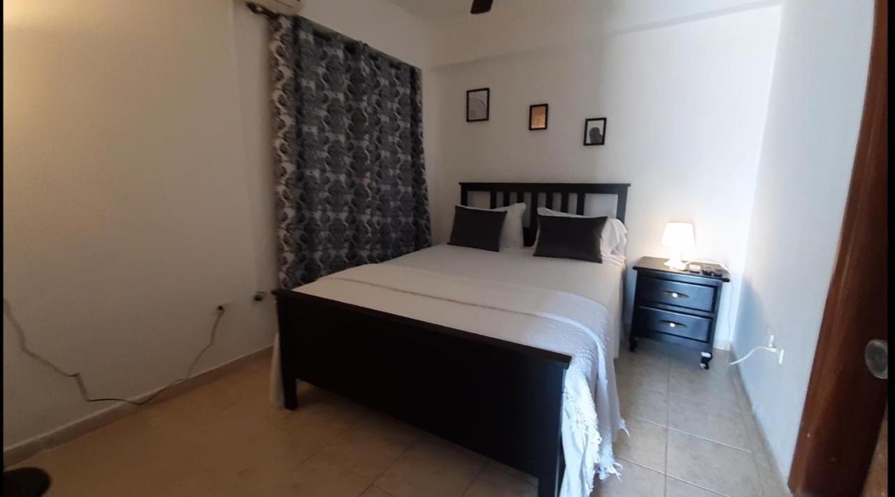 Aparthotel Genova Santo Domingo Kültér fotó